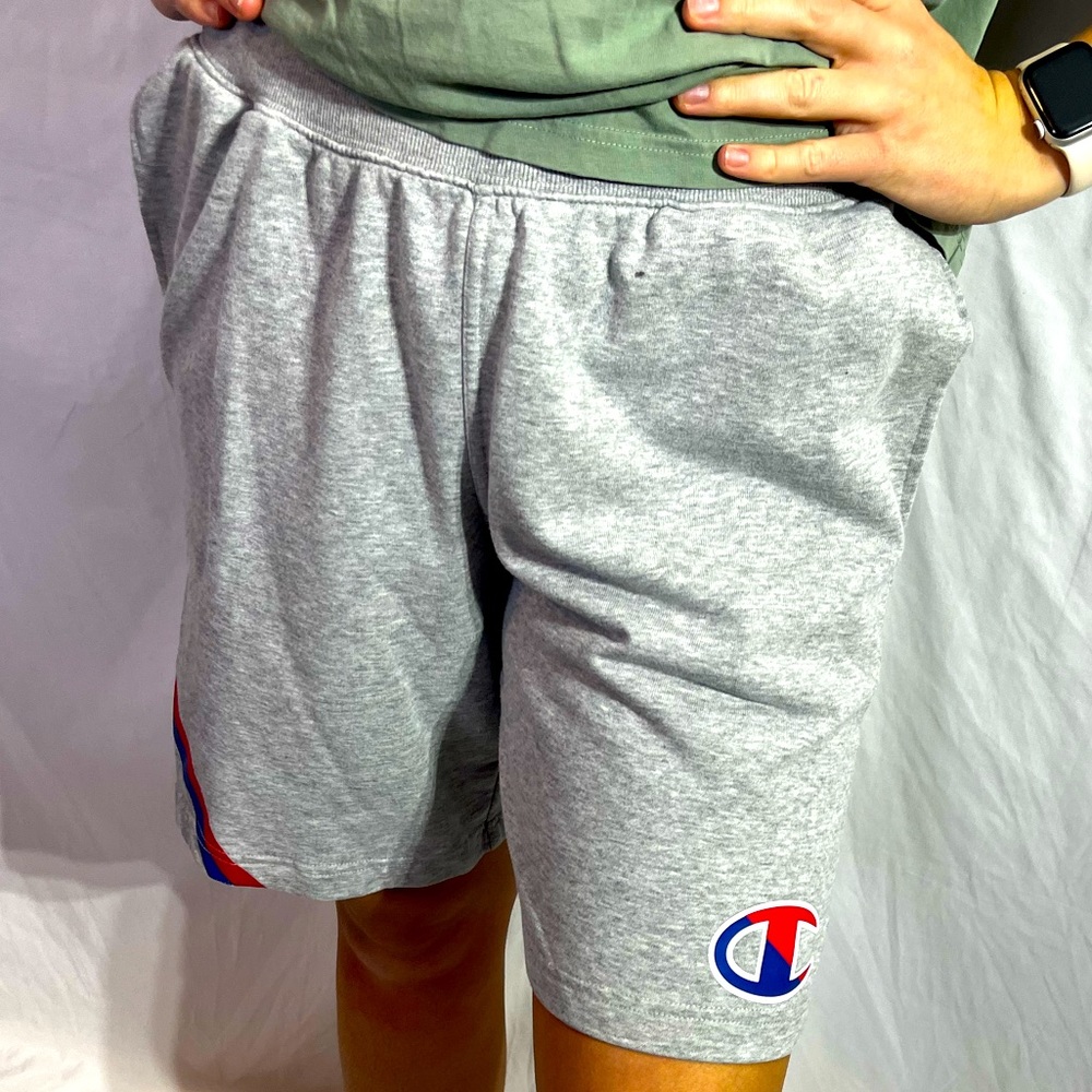 Champion men’s athletic shorts size LARGE